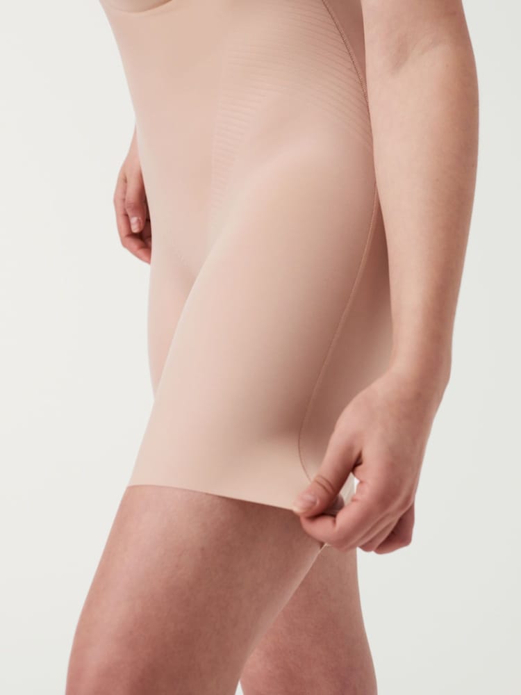 SPANXshape™ Invisible Open-Bust Mid-Thigh Bodysuit - Image 6 of 6