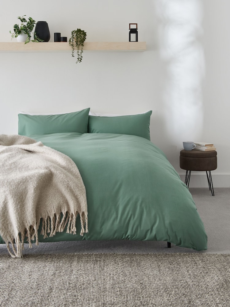 Sage Green Easy Care Polycotton Plain Duvet Cover and Pillowcase Set - Image 2 of 5