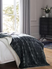 Charcoal Grey Cosy Sherpa Fleece Grid Throw - Image 2 of 6
