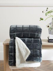 Charcoal Grey Cosy Sherpa Fleece Grid Throw - Image 3 of 6