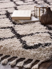 Origins Cream Morocco Shaggy Rug - Image 3 of 4