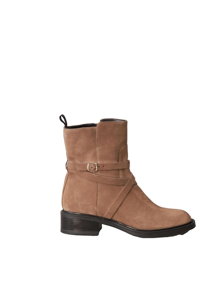 Tan Brown Signature Leather Strap Detail Ankle Boots - Image 2 of 6