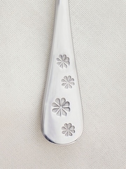 16 Piece Silver Daisy Cutlery Set - Image 3 of 4