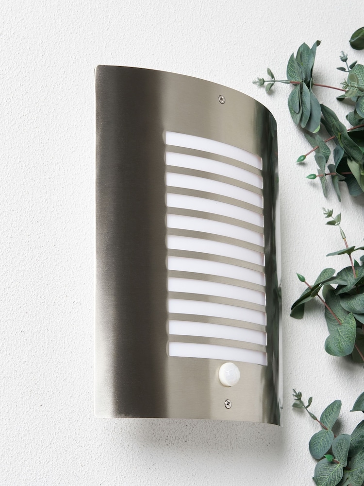 BHS Silver Sigma Wall Outdoor Light - Image 2 of 6