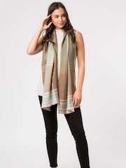 Pure Luxuries London Tan Asteris Cashmere & Merino Wool Pashmina Scarf - Image 2 of 4