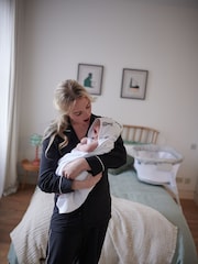 Halo White SleepSack 0.5 TOG 100% Cotton Sleeping Bag - Image 10 of 13