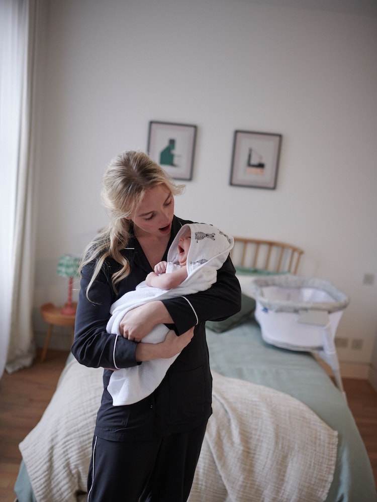 Halo White SleepSack 0.5 TOG 100% Cotton Sleeping Bag - Image 10 of 13