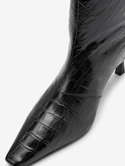 Black Signature Leather Chisel Toe Pull On Boots - Image 8 of 9