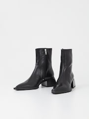 Vagabond Shoemakers Vivian Ankle Black Boots - Image 2 of 3