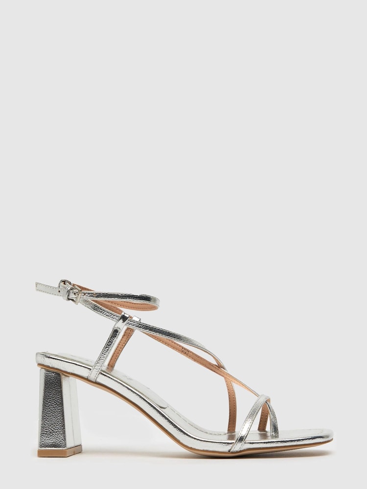 Sandalias plateadas con tiras Storm de Schuh - Imagen 1 de 4
