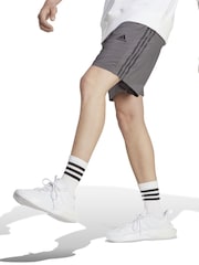 رمادي - شورتات Adidas - Image 1 of 5