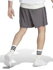 رمادي - شورتات Adidas - Image 2 of 5