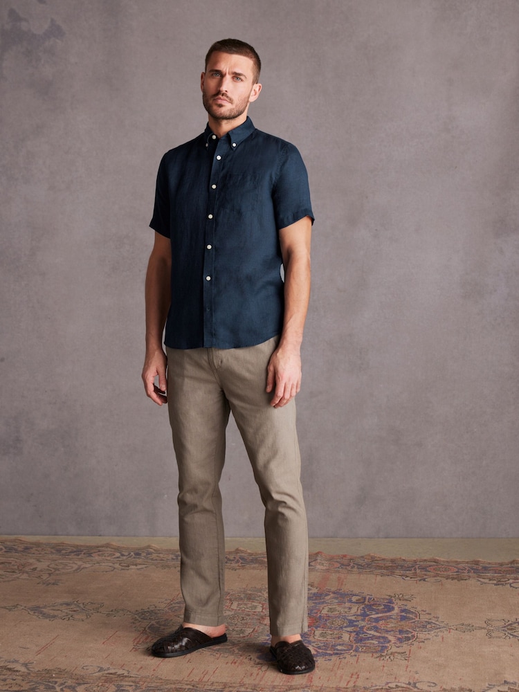 Navy Standard Collar Signature 100% Linen Short Sleeve Shirt - Image 2 of 8