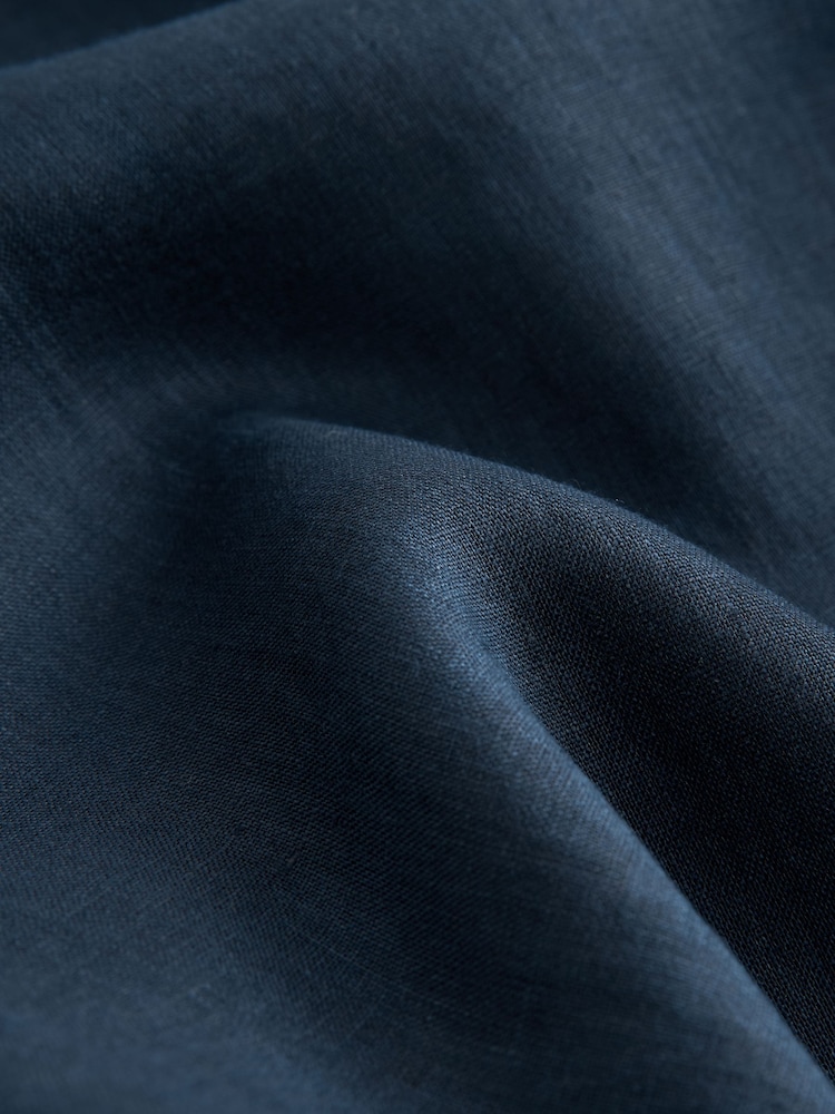 Navy Blue Signature 100% Linen Long Sleeve Oxford Shirt - Image 9 of 9