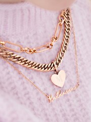 Abbott Lyon Small Link Chain Signature Personalised Name Necklace - Image 2 of 3