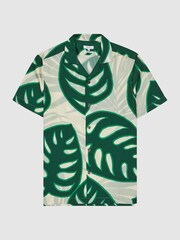 Reiss Green Yung Cuban Collar Monster Leaf Print Shirt - Image 2 of 5
