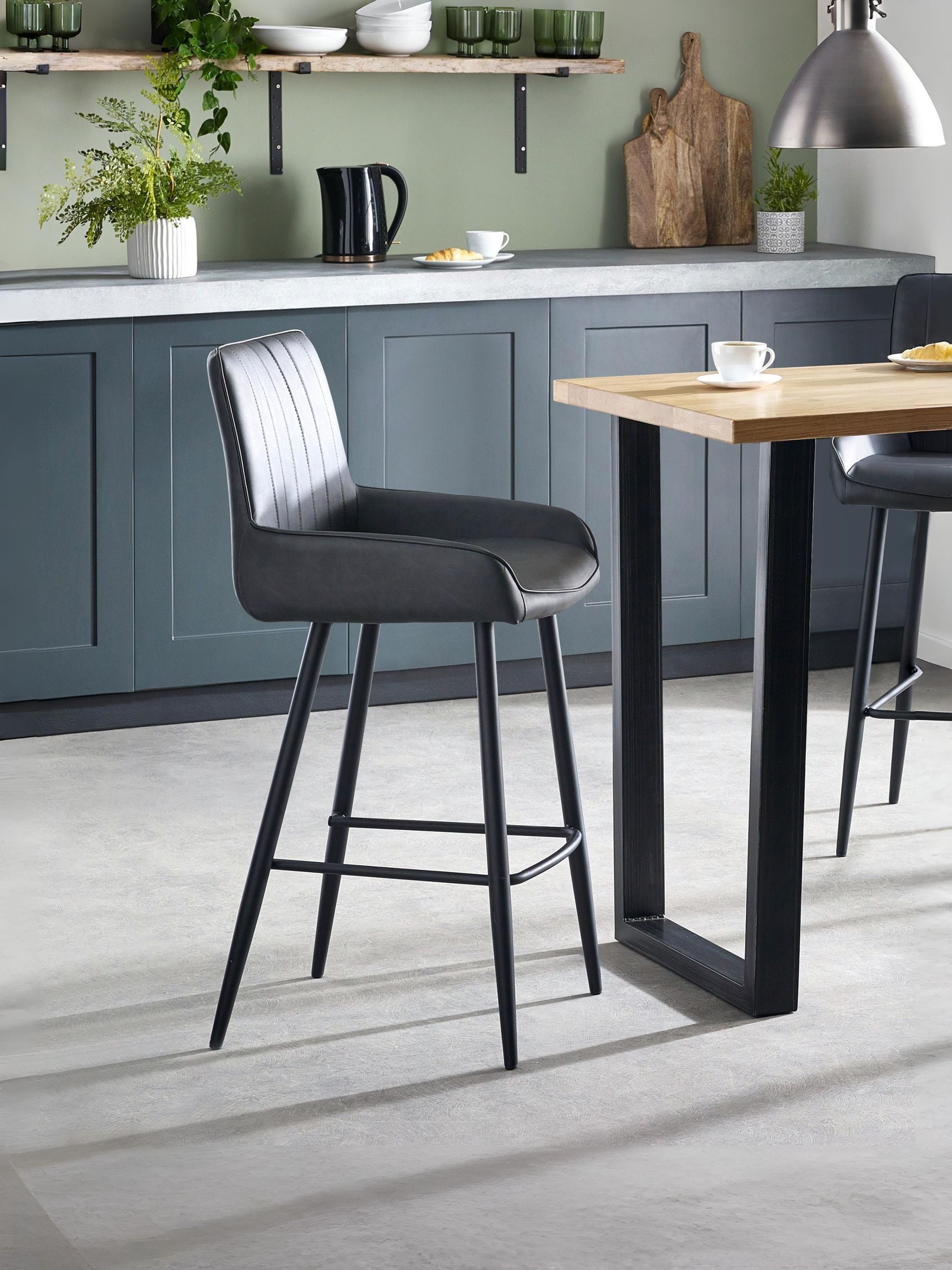 Julian Bowen Unisex Antique Black Faux Leather Soho Bar Stool - Image 1