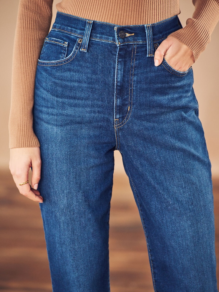 Levi's® Winter Cloud High-Waisted Mom Jeans - Image 4 of 5