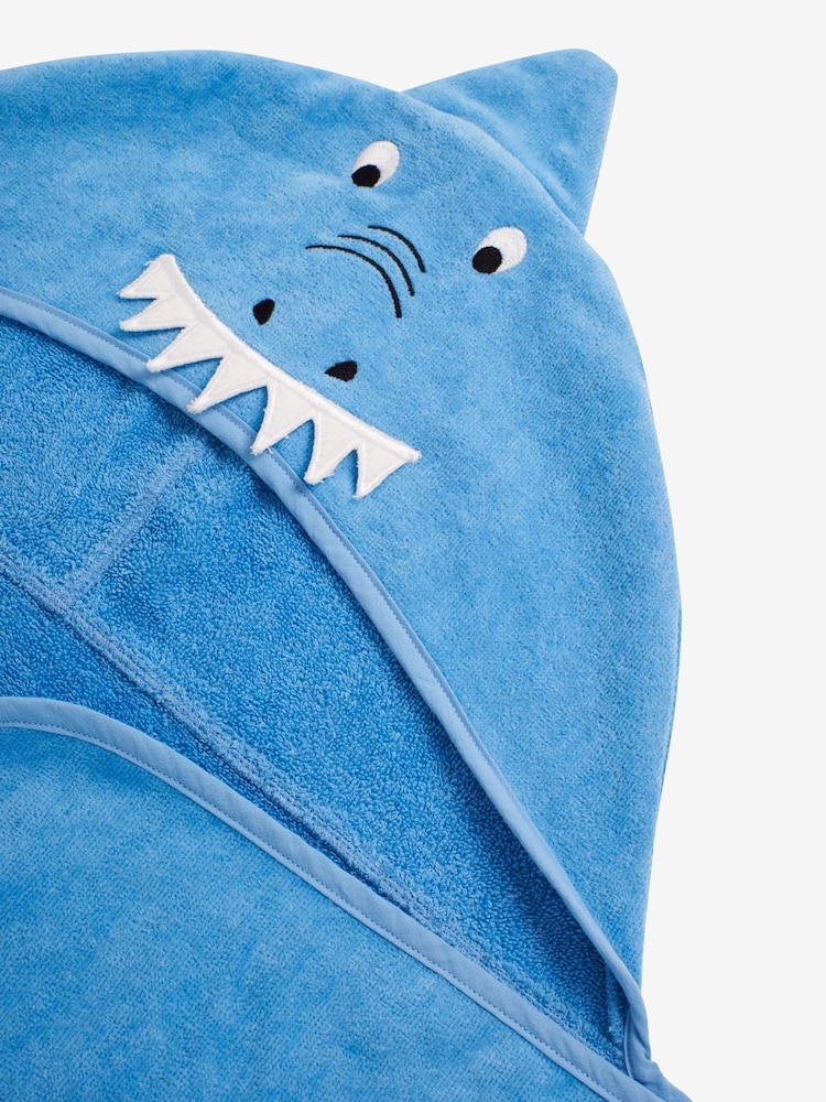 JoJo Maman Bébé Children’s Shark Hooded Towel - Image 2 of 3