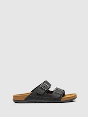 Rodd & Gunn Black Raglan Slide - Image 1 of 6