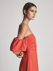 Vestido a media pierna con hombros al aire y mangas abullonadas Shona de Reiss - Imagen 4 de 7