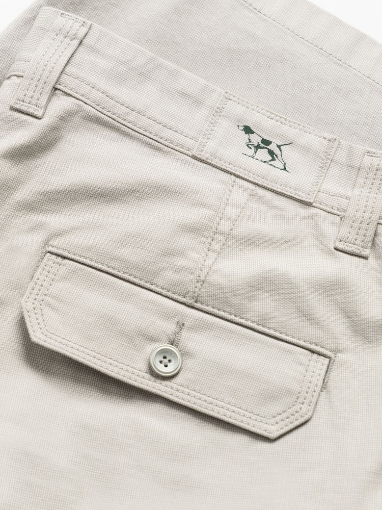 Rodd & Gunn White 9" Shorts - Image 4 of 4 Rodd & Gunn White 9" Shorts - Image 4 of 4