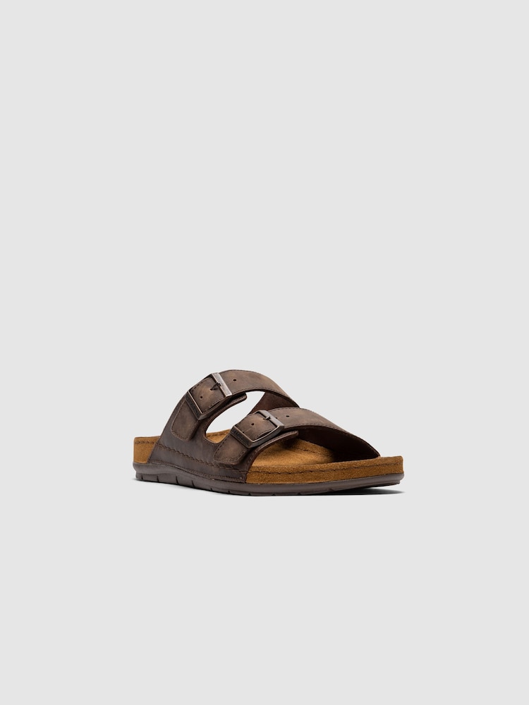 Rodd & Gunn Brown Raglan Slide - Image 2 of 6
