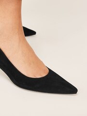 Black Forever Comfort® with MotionFlex Point Toe Kitten Heels - Image 2 of 6