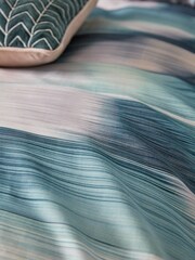 Harlequin Oscillation 200 Thread Count Cotton Sateen Duvet Cover - Image 2 of 4