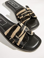 Tiger Print Regular/Wide Fit Forever Comfort® Leather Mule Flat Sandals - Image 6 of 7