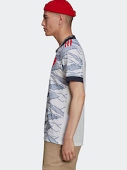 adidas FC Bayern 21/22 Third White Jersey - Image 3 of 7