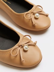 River Island Beige Bow Ballerina Shoes - Image 4 of 5