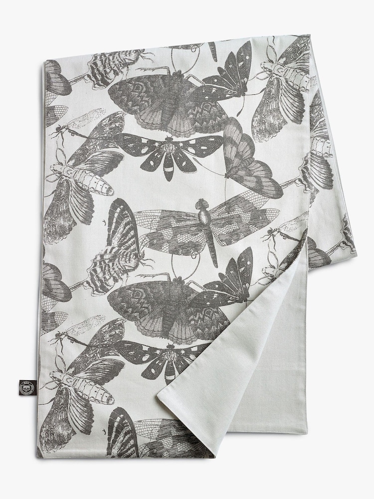 Kew Gardens Green 100% Cotton Table Runner - Image 2 of 2
