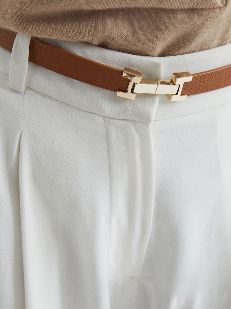 חום-אדמדם - חגורה מרובעת מעור עם אבזם דגם Hayley של REISS - Image 3 of 5