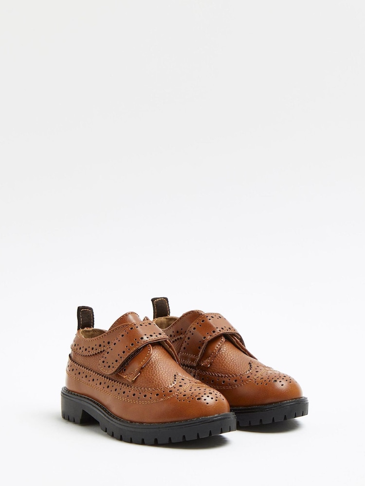 River Island Boys Brown Chunky Brogues - Image 2 of 3 River Island Boys Brown Chunky Brogues - Image 2 of 3