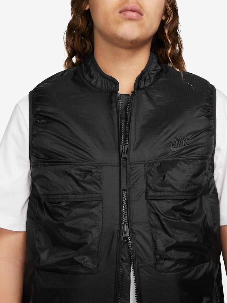 Nike Black Tech Fleece Utility Vest Gilet - Image 3 of 3