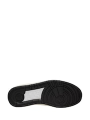 Nike White Full Force Low Trainers - Image 6 of 6