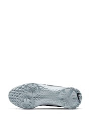 Nike Red/White Full Force Low Trainers - Image 22 of 35