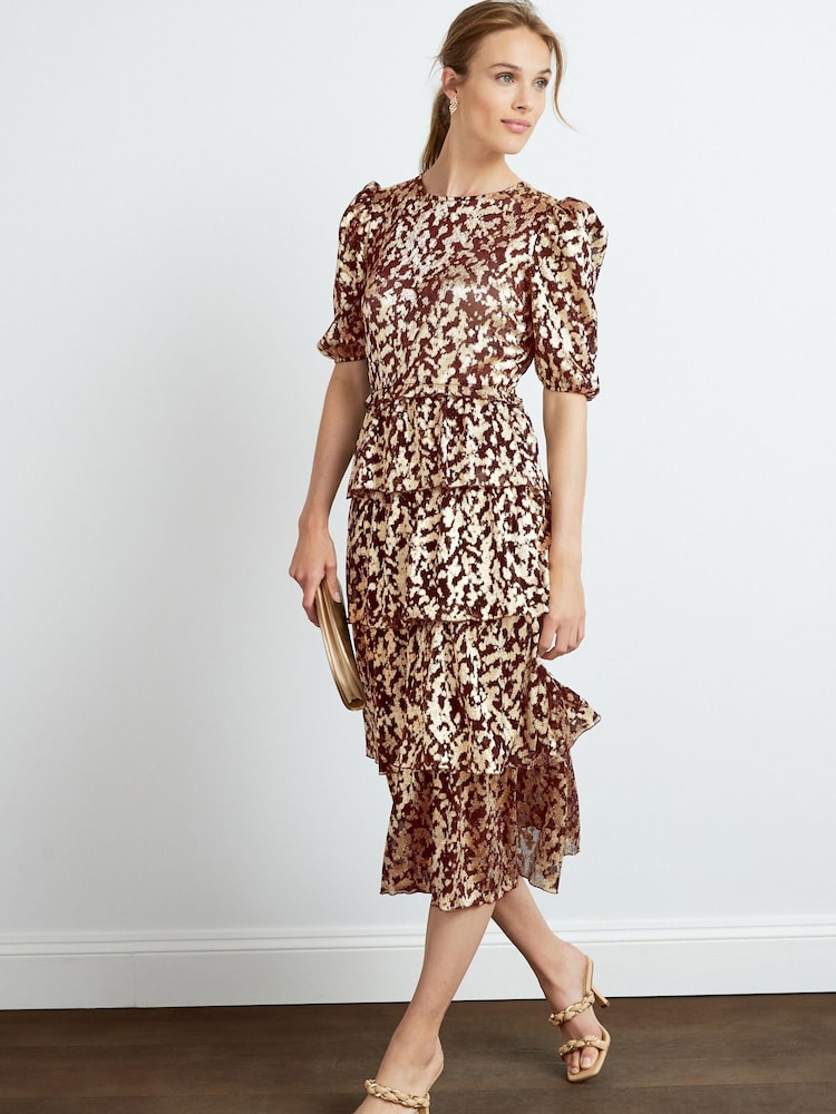 Brown Foil Print Plissé Tiered Short Sleeve Midi Dress - Image 2 of 5