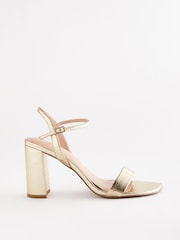 zlata (barva); zlato - Sandali s kvadratno peto Forever Comfort® - Slika 3 iz 7