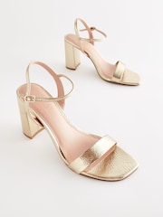 zlata (barva); zlato - Sandali s kvadratno peto Forever Comfort® - Slika 4 iz 7