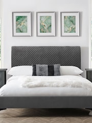 Julian Bowen White Sanderson Diamond Quilted Velvet Bed - Image 1 of 3
