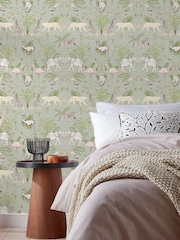 furn. Green Serengeti Animals Wallpaper - Image 1 of 3