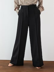 Schwarz - Tailored-Hose mit weitem Bein und Umschlag - Bild 2 von 5