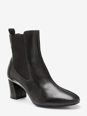 Black Leather Forever Comfort with Motion Flex Heeled Chelsea Boots - Image 6 of 8
