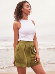 Green Elasticated Pull On Shorts - Image 2 of 4