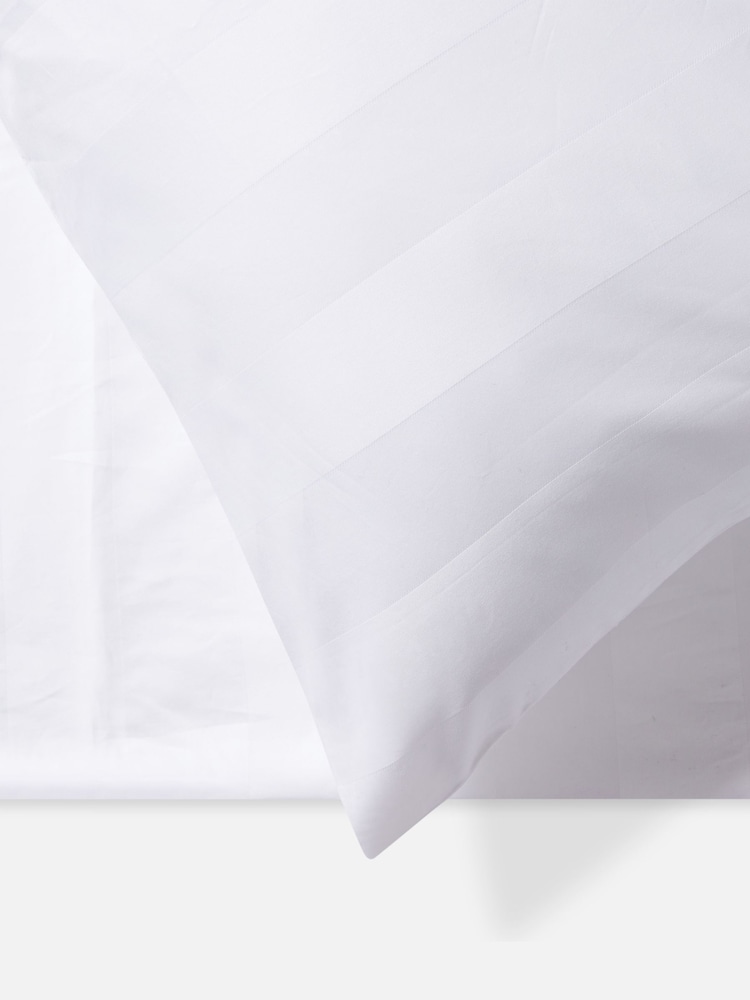 Jasper Conran London White 500 Thread Count Satin Stripe 100% Cotton Duvet Cover - Image 4 of 4