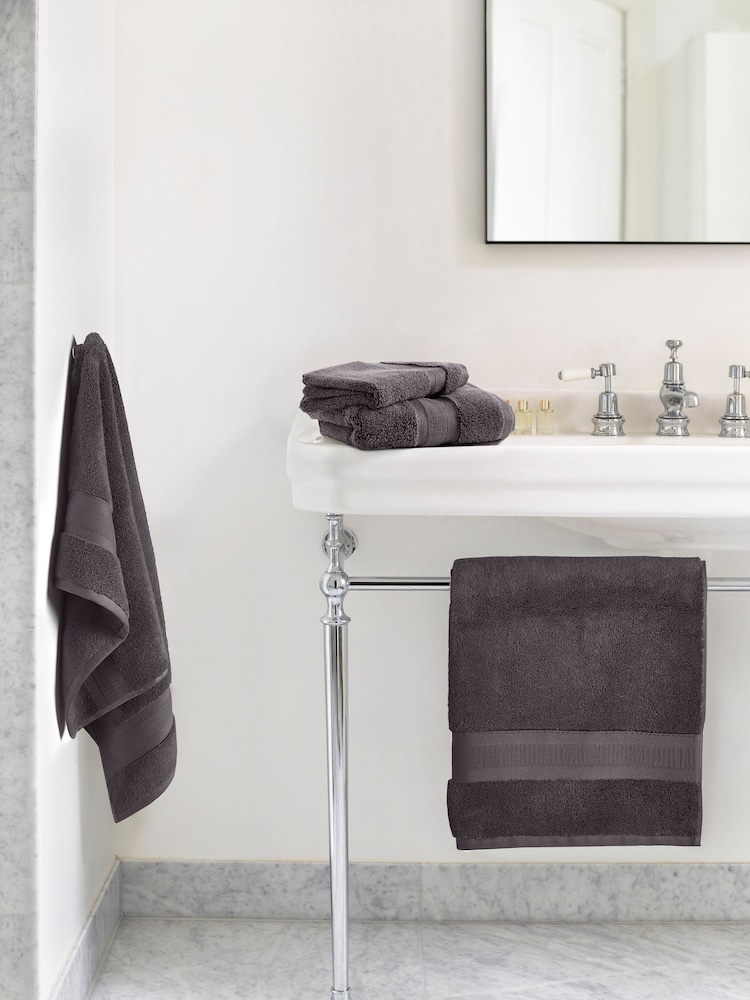 Jasper Conran London Charcoal Grey Zero Twist Lightweight Soft Fast Drying 100% Cotton Towel - Image 1 of 5