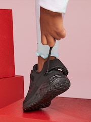 Nike Black Revolution 6 FlyEase Junior Trainers - Image 12 of 14