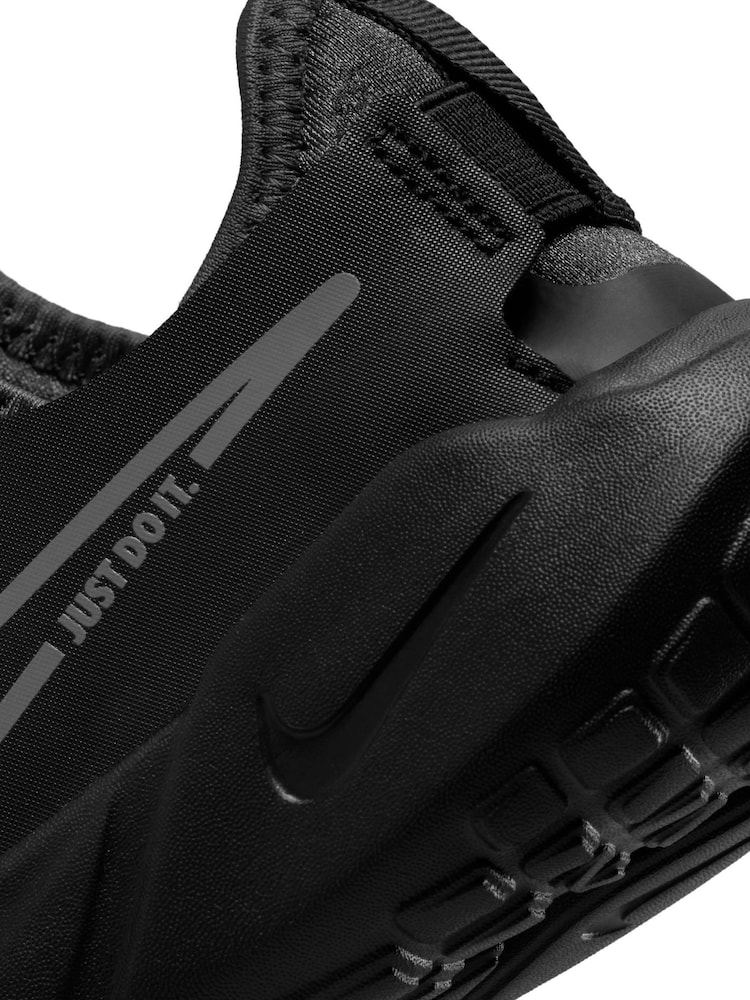 Nike Black/Silver Flex Runner 2 Junior Trainers - Image 10 of 10